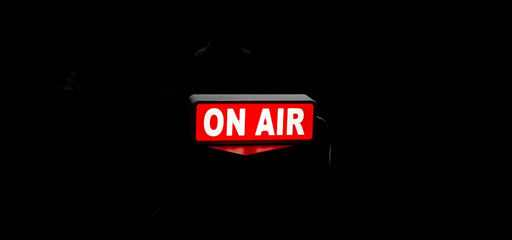 Madrí ofrece posicionamiento en medios de comunicación: TV, radio, streaming y gráfica (diarios y revistas impresas y digitales).
